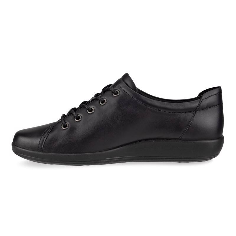 ECCO SOFT 2.0 BLACK WITH BLACK SOLE